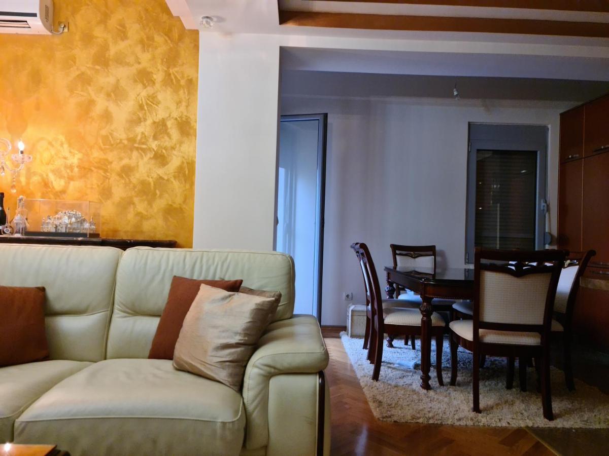 Apartment Lucky Place Adok