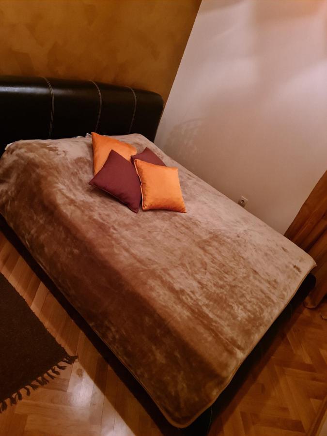 Apartment Lucky Place Adok